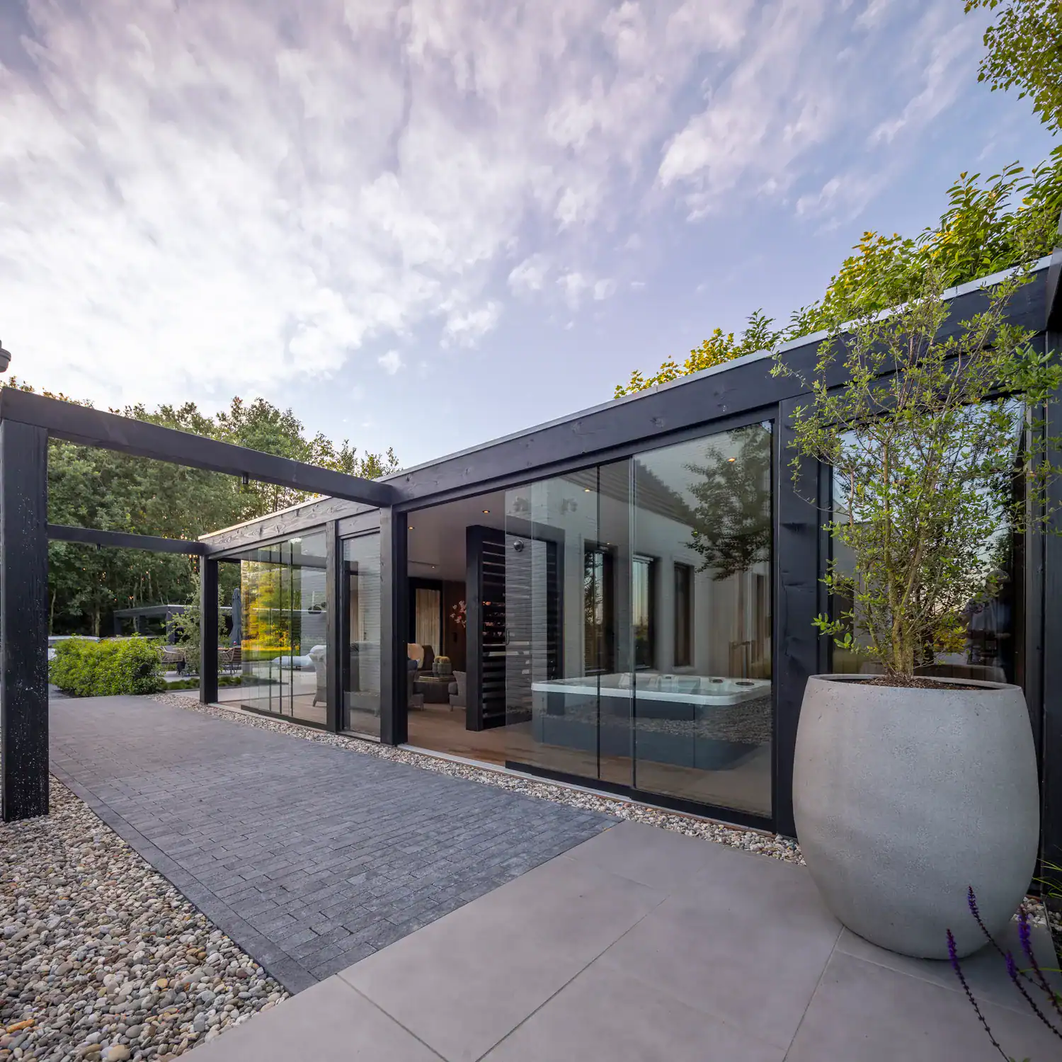 Grigio Tall Balloon - Natural Concrete